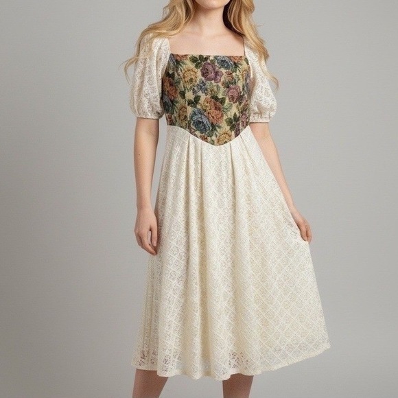 SHEIN Dresses & Skirts - SHEIN Floral Midi Dress L Lace Trim Puff Sleeve Cottagecore Renaissance Milkmaid